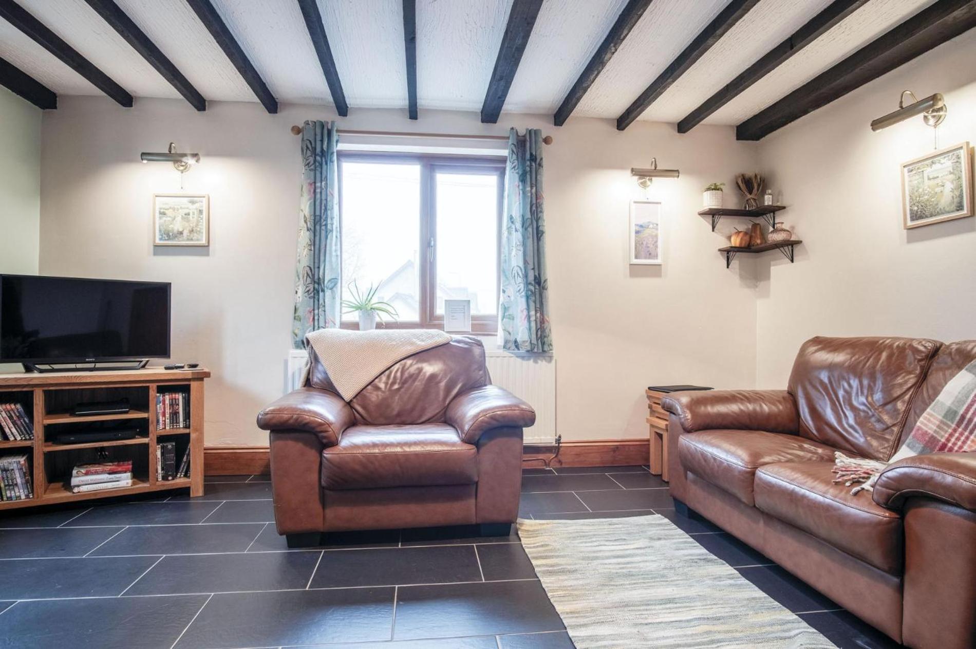 The Brambles - 2 Bedroom Cottage - Llanteg المظهر الخارجي الصورة