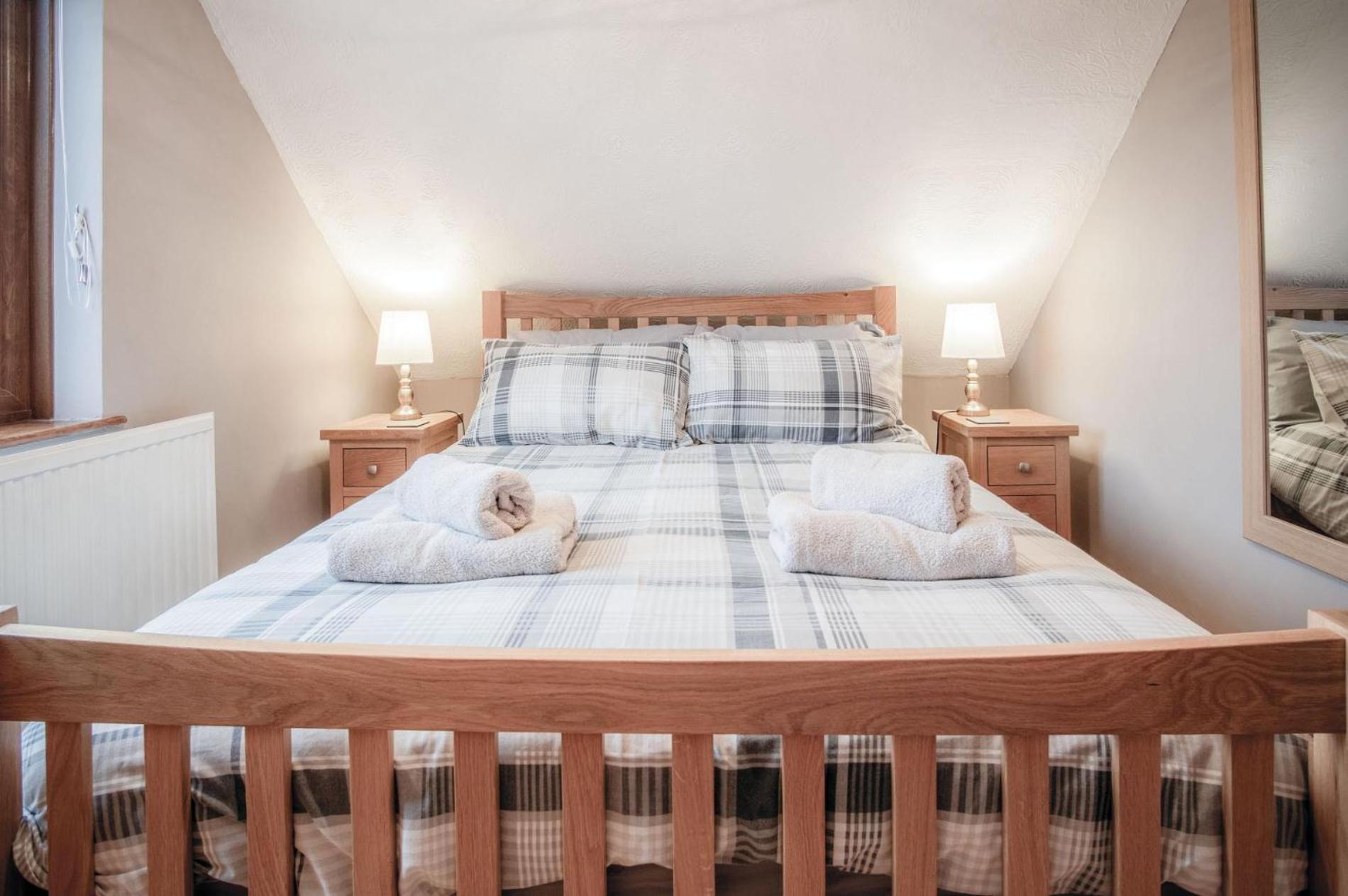 The Brambles - 2 Bedroom Cottage - Llanteg المظهر الخارجي الصورة
