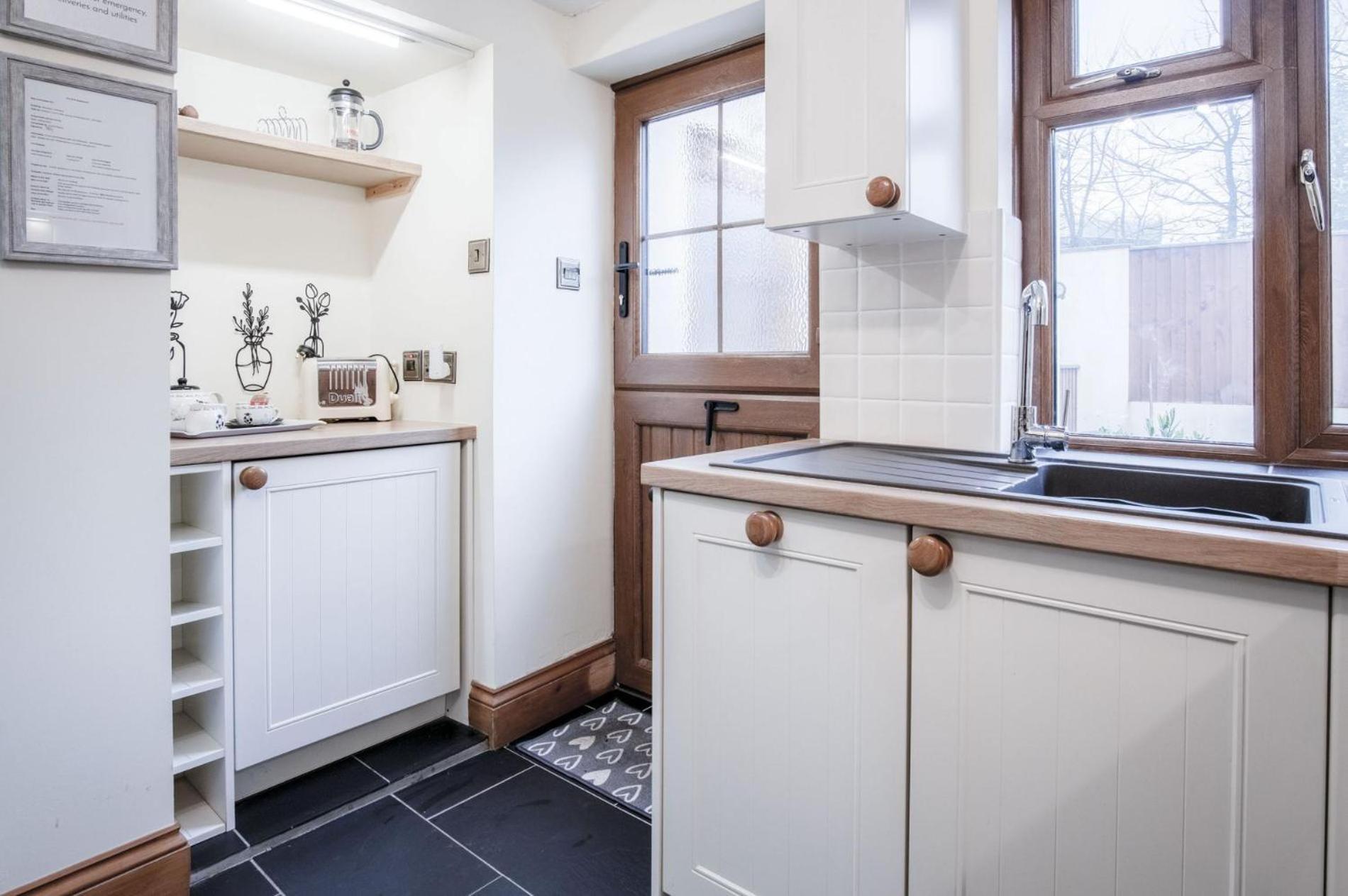 The Brambles - 2 Bedroom Cottage - Llanteg المظهر الخارجي الصورة