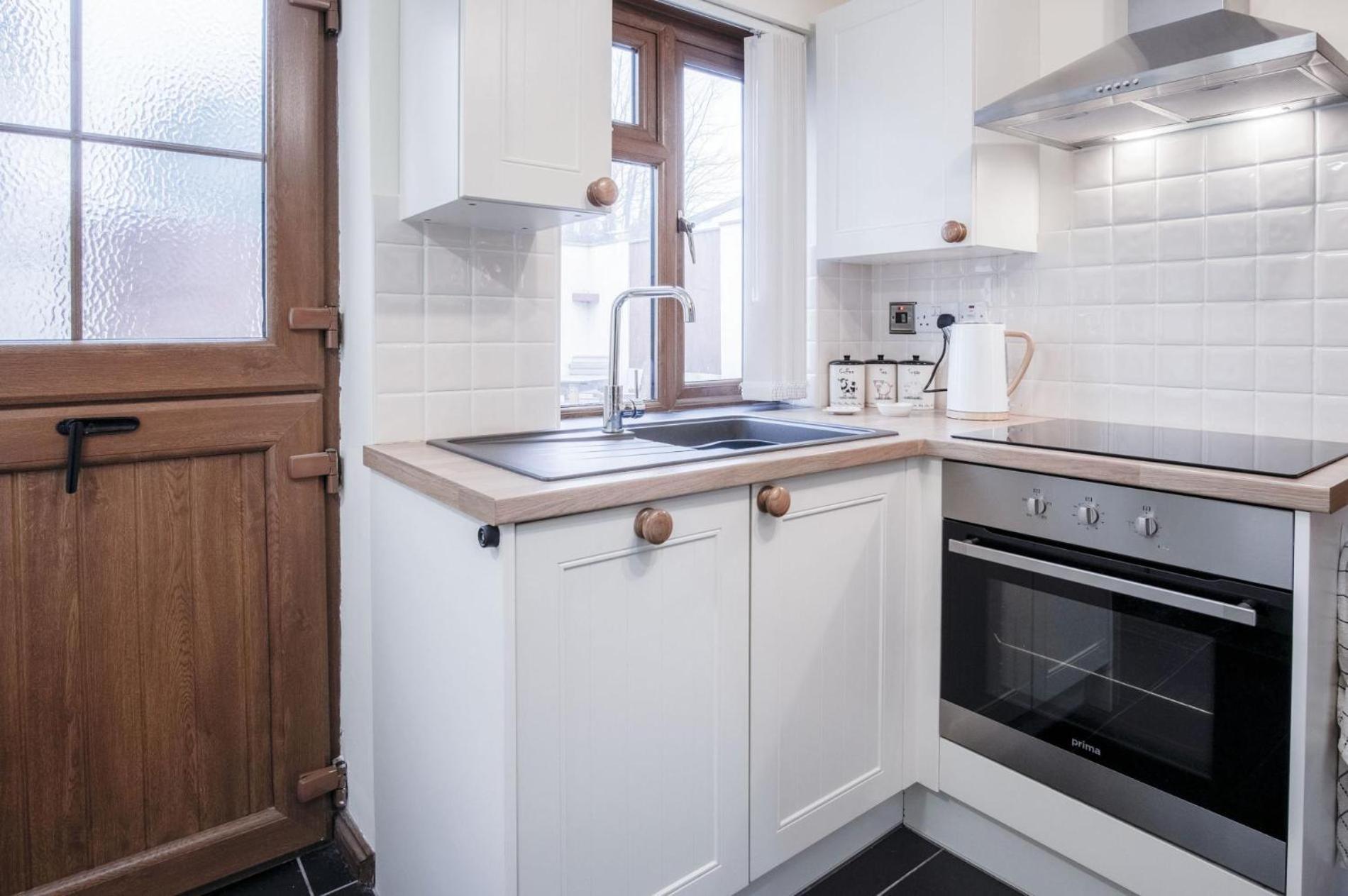 The Brambles - 2 Bedroom Cottage - Llanteg المظهر الخارجي الصورة