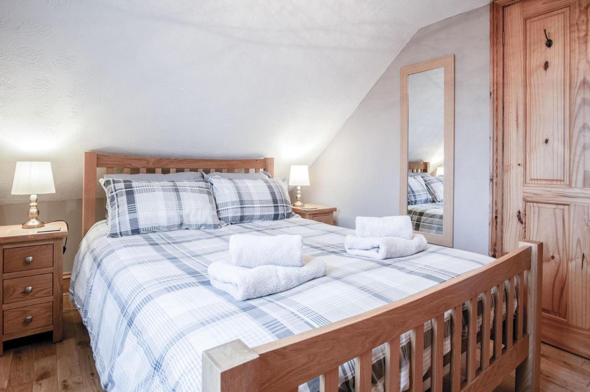 The Brambles - 2 Bedroom Cottage - Llanteg المظهر الخارجي الصورة